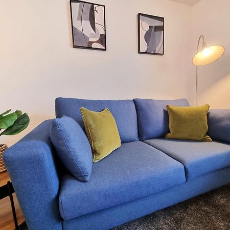 Cosy Apartment Nearby Train Station! Уотфорд Экстерьер фото